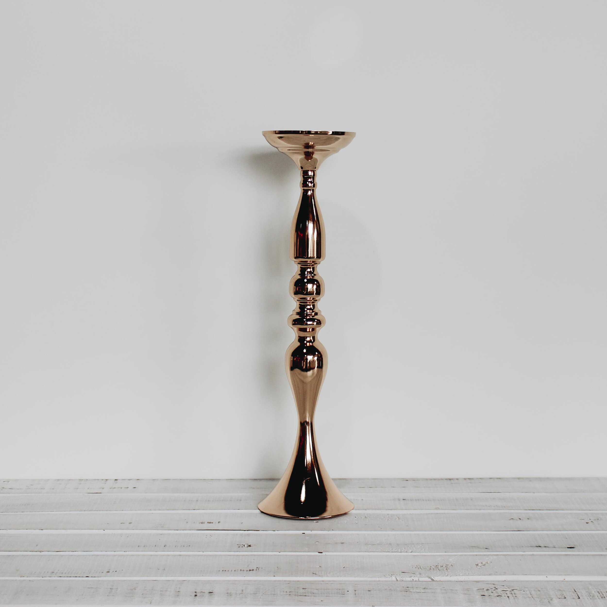 Pedestal Matt Gold