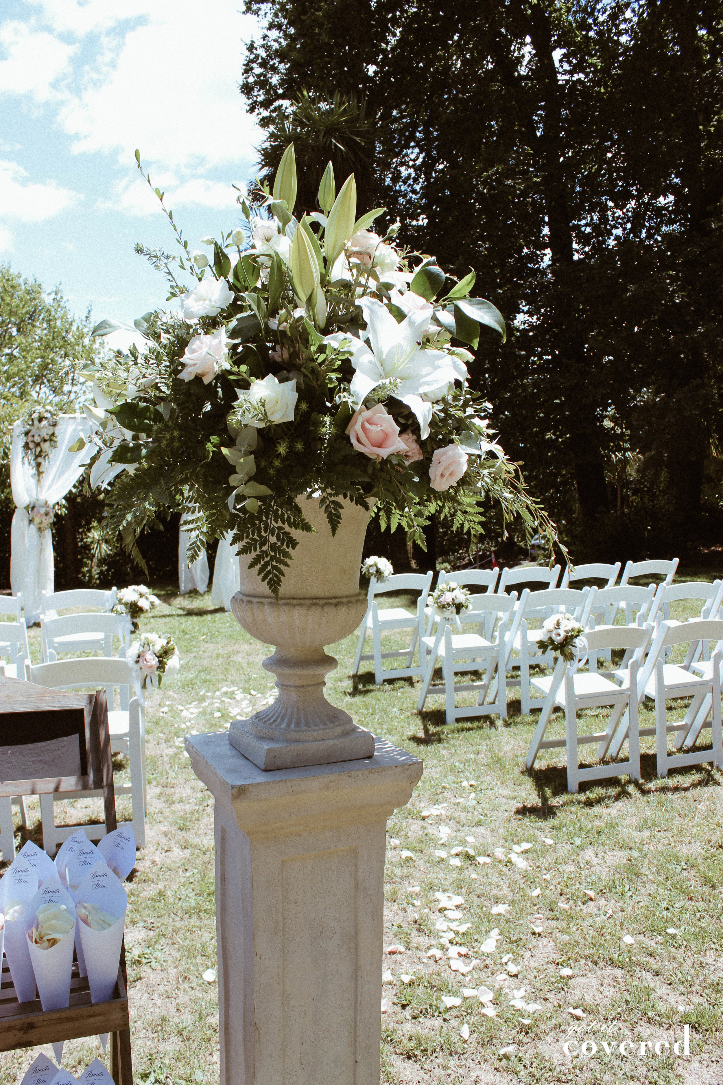 Urn & Pillar - Image 6