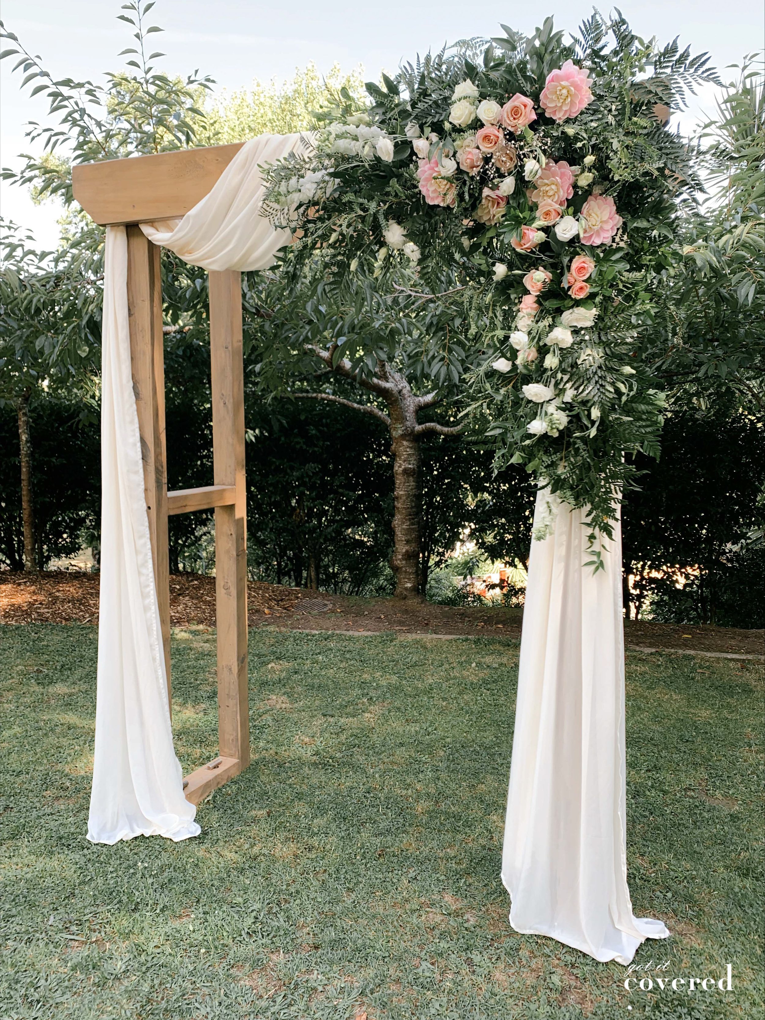Macrocarpa Archway w/ Silk Draping - Image 4